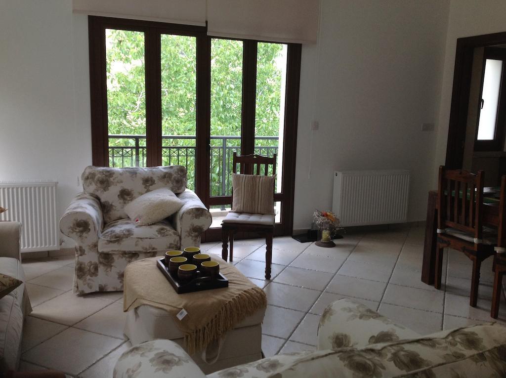 Ferienwohnung Ta Spitakia Tis Theodosias Kalopanagiotis Zimmer foto